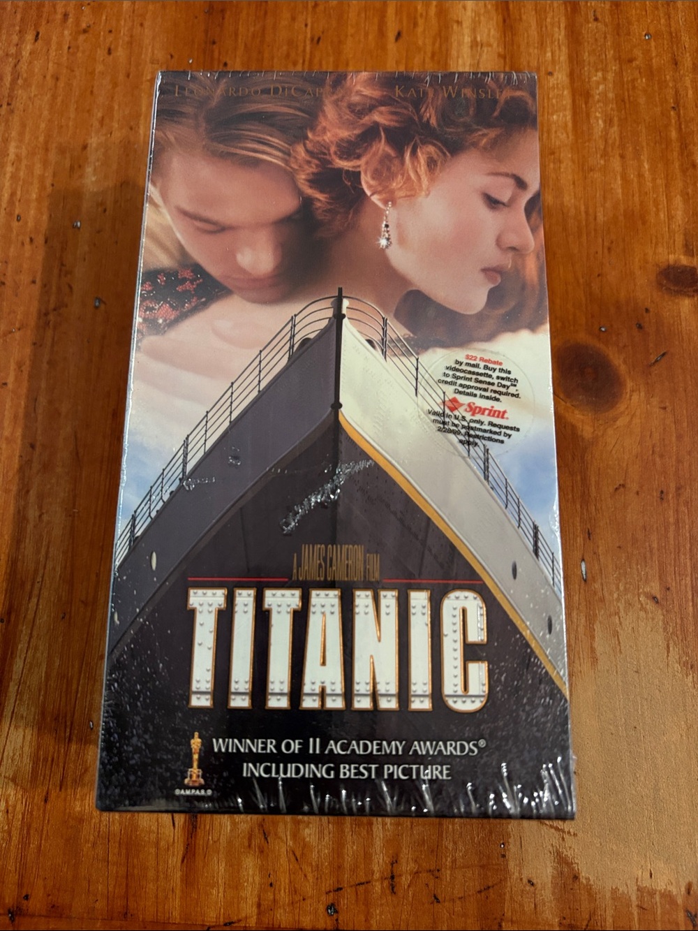 Titanic DVD Movie - Black